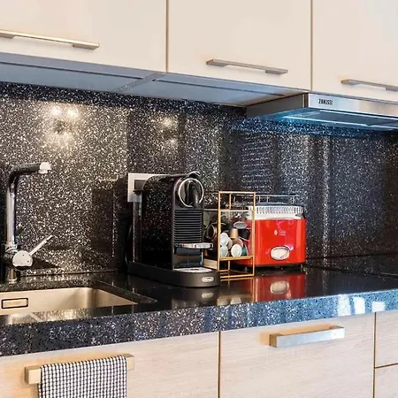 Apartman 2 Luxurious In The Heart Of Puerto Banus Marbella