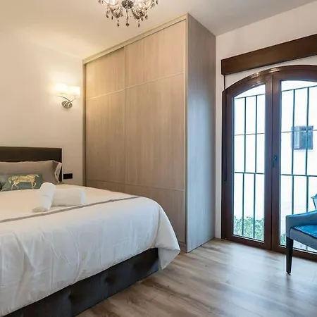 2 Luxurious In The Heart Of Puerto Banus Marbella