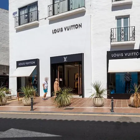 2 Luxurious In The Heart Of Puerto Banus Apartment Marbella