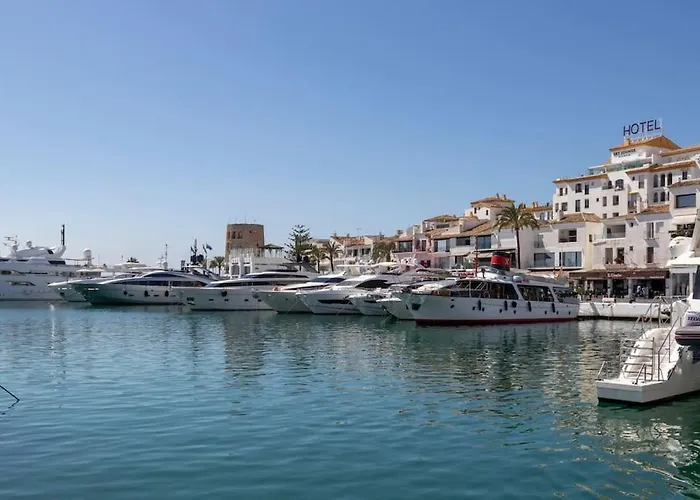 2 Luxurious In The Heart Of Puerto Banus
