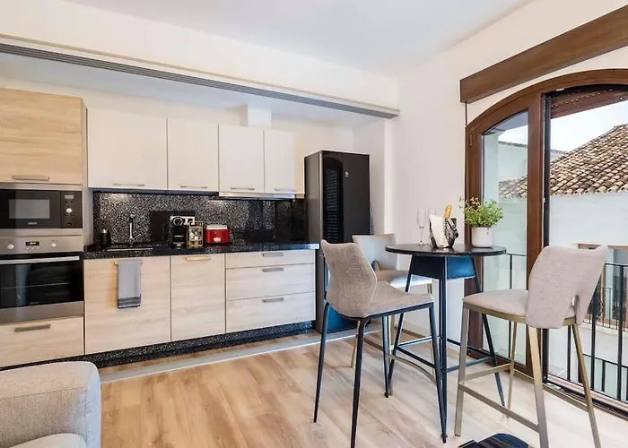 2 Luxurious In The Heart Of Puerto Banus Apartmán Marbella