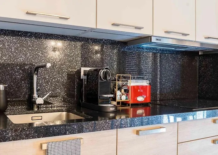 Lejlighed 2 Luxurious In The Heart Of Puerto Banus Marbella